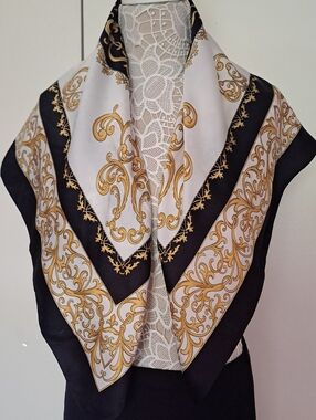ITALIAN Elegant Black, White and Gold Baroque Silk Scarf